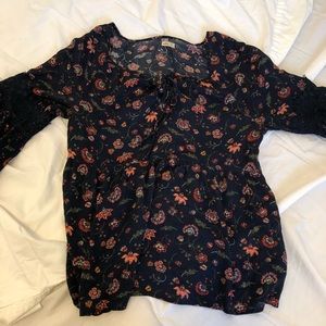 Bell-sleeve Hollister Blouse
